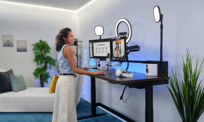corsair unveils huge expandable all-in-one standing desk