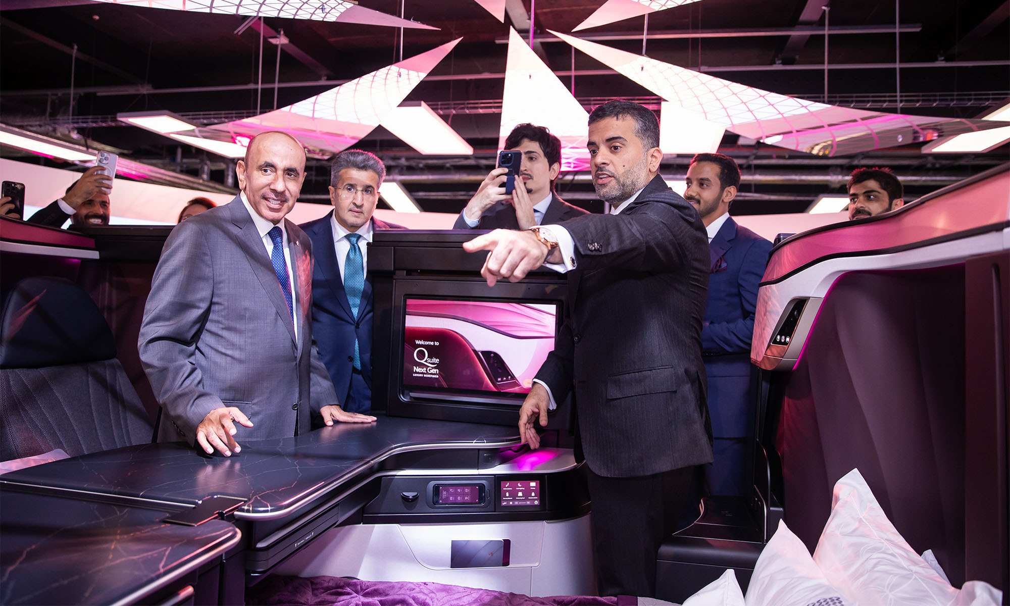 qatar airways unveils qsuite next gen at farnborough airshow