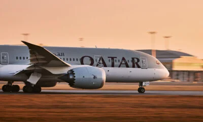 qatar airways acquires 25% stake in south africa's airlink